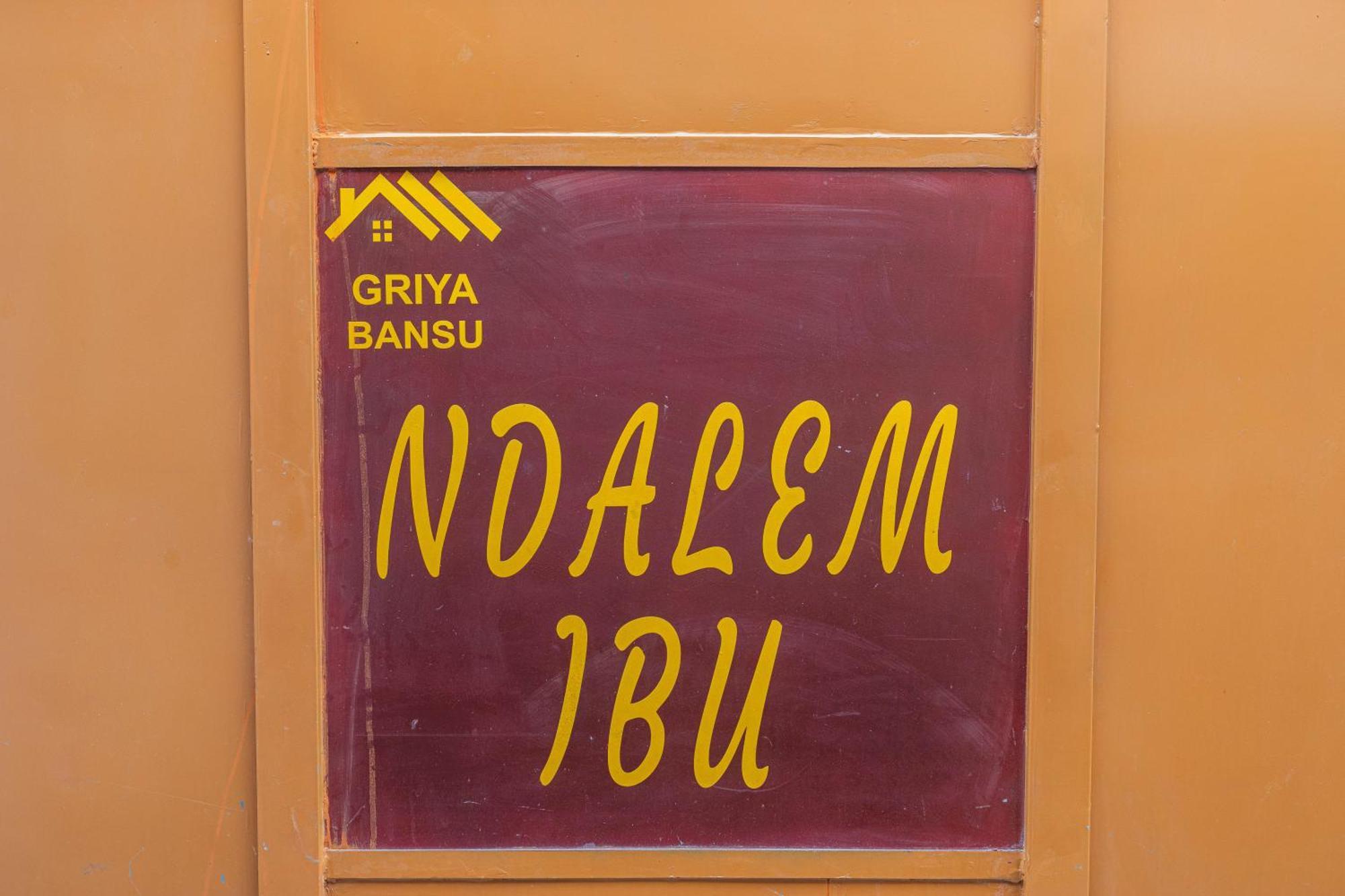 Privatunterkunft Griya Bansu : Ndalem Ibu *